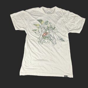 Men's Medium White Avengers T-shirt